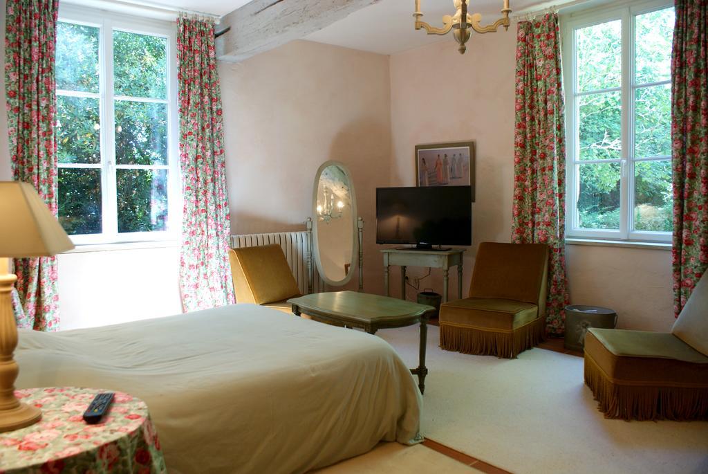 Saint-Léger 샤토 드 그르니에 B&B 객실 사진