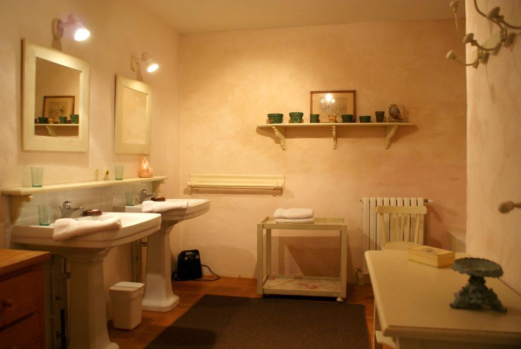 Saint-Léger 샤토 드 그르니에 B&B 객실 사진